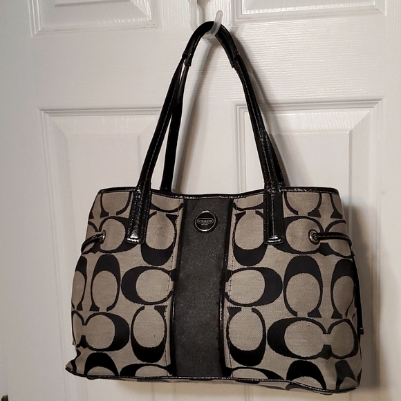 Coach Ladies Shoulder Bag